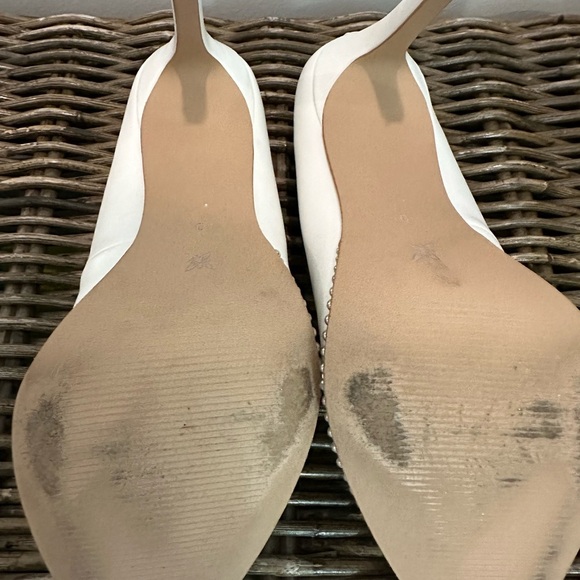 BCBGeneration Holli Pump - Picture 9 of 11